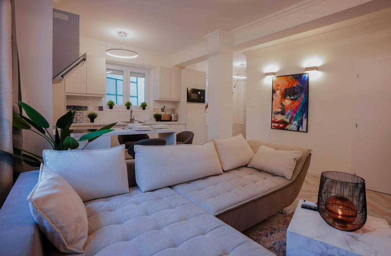 Corvin Avenue Premium Central Apartment بودابست المظهر الخارجي الصورة