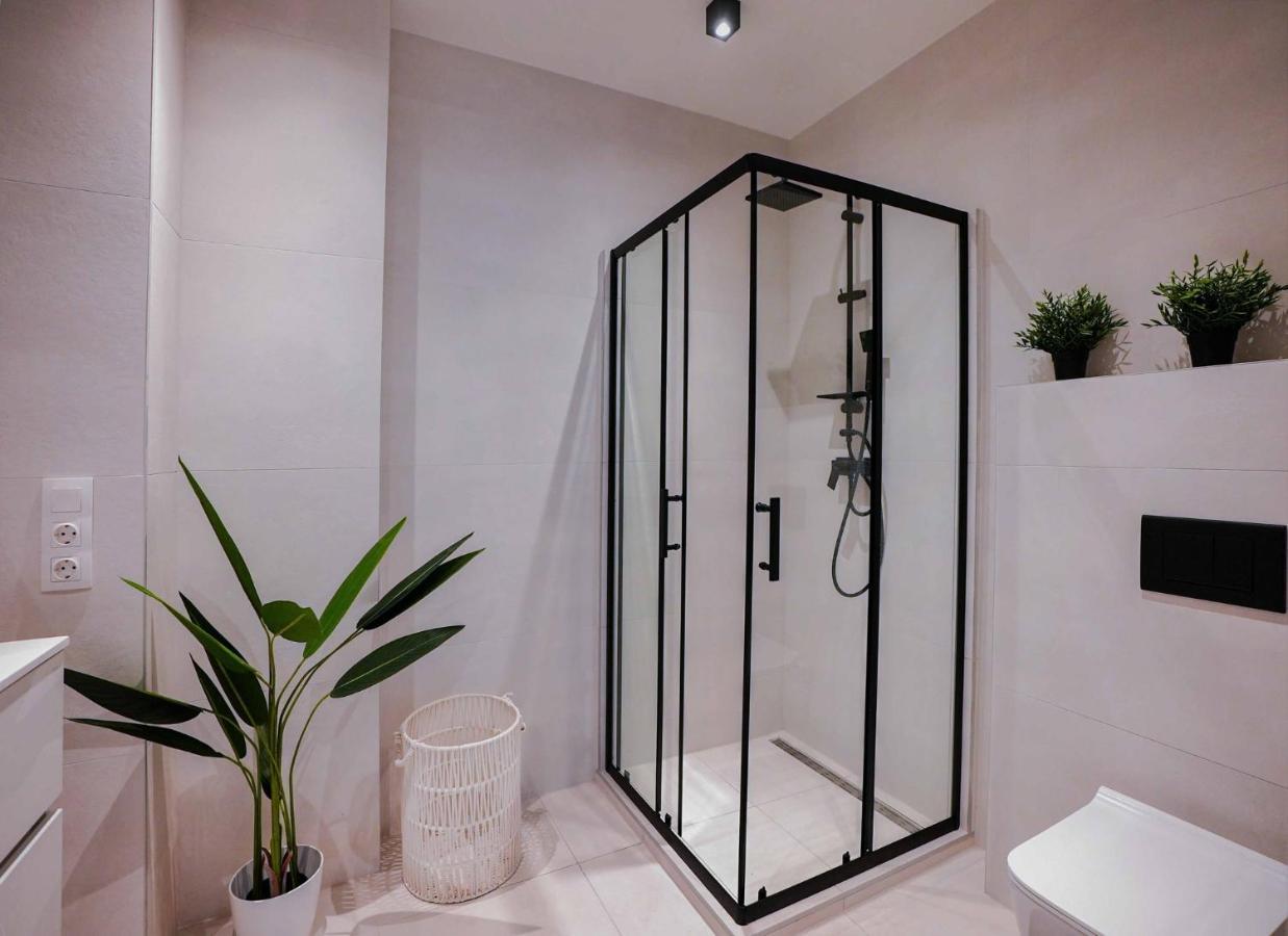 Corvin Avenue Premium Central Apartment بودابست المظهر الخارجي الصورة